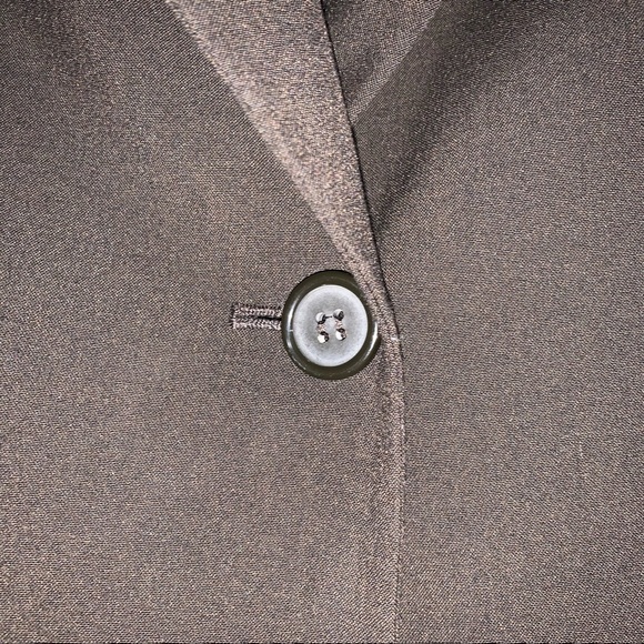 Tahari Arthur S. Levine size 4P chocolate brown blazer - Picture 4 of 12